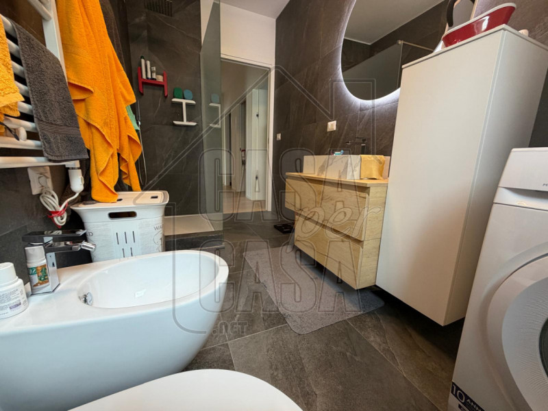 rif. PDRUB - per info Marilena m. 327 7153302.

A soli 100 metri dalla fermata del tram, proponia...