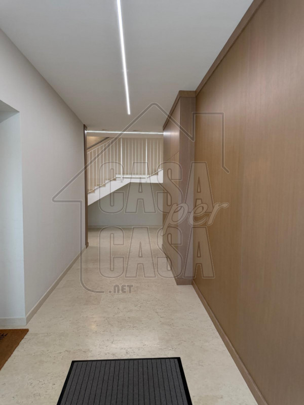 rif. PDRUB - per info Marilena m. 327 7153302.

A soli 100 metri dalla fermata del tram, proponia...