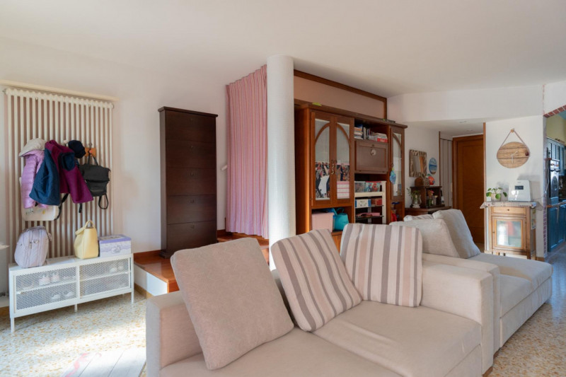 Bifamiliare su due piani di 70 mq ciascuno, zona Cogno di San Giorgio in Bosco, ideale per chi de...