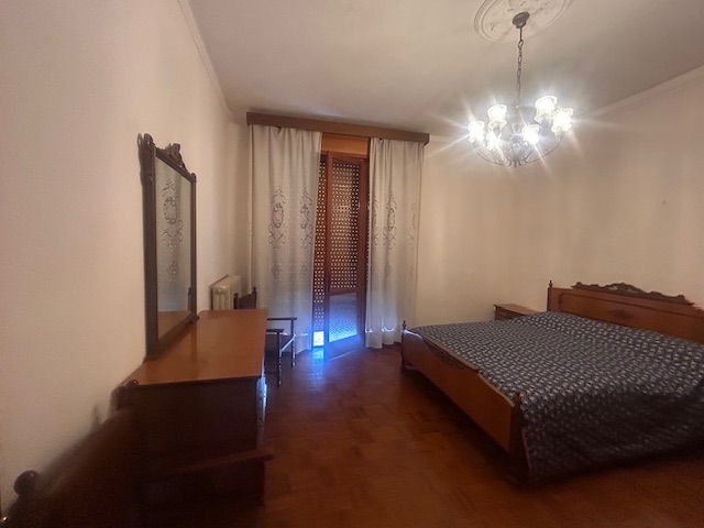 L'agenzia Iris è lieta di presentare una splendida casa singola in vendita, situata nella tranqui...