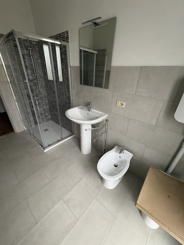 INFO E/O APPUNTAMENTO SOLO TRAMITE MAIL SULL' OFFERTA DI LOCAZIONE SOLO SE ANCORA DISPONIBILE. tg...