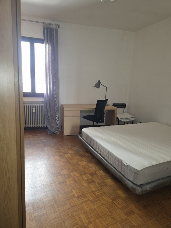 Scopri un'opportunità unica di vivere nel cuore pulsante del Centro Storico di Padova con questo ...