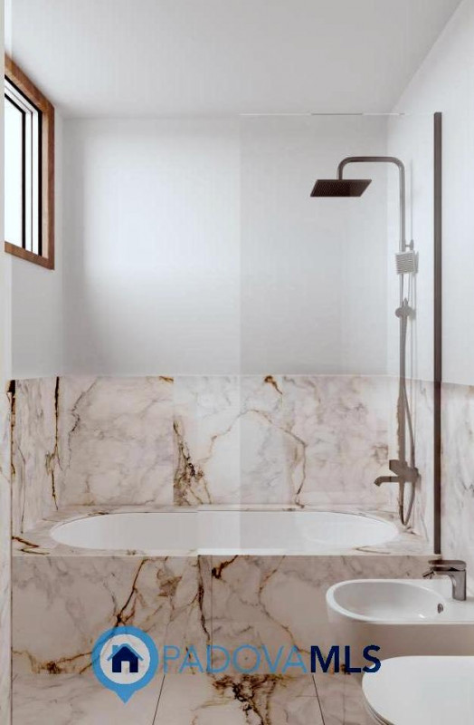 Immobile in esclusiva al Gruppo Padova MLS

Padova zona Crocefisso / Voltabarozzo – Elegante porz...