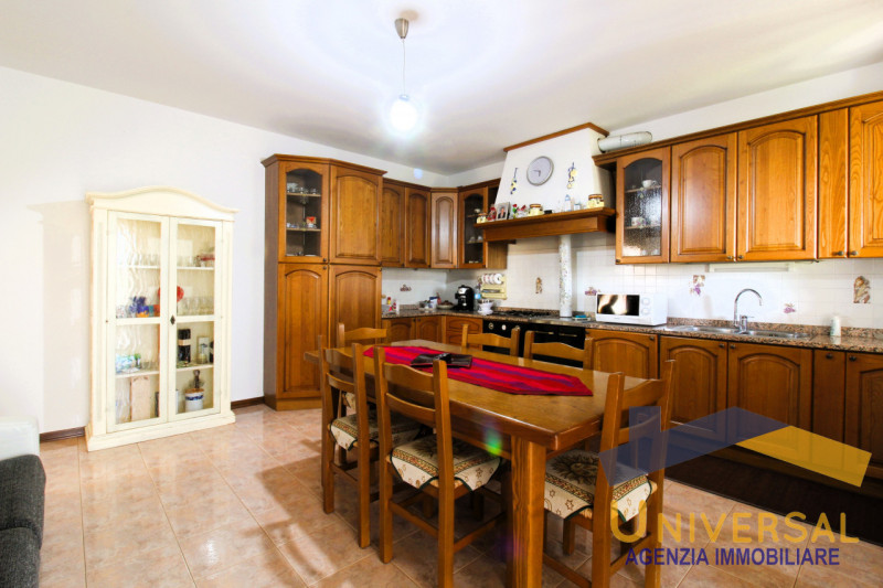 CAMPOSAMPIERO – Splendida villa singola, già predisposta per la divisione in due unità indipenden...