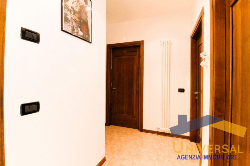 CAMPOSAMPIERO – Splendida villa singola, già predisposta per la divisione in due unità indipenden...