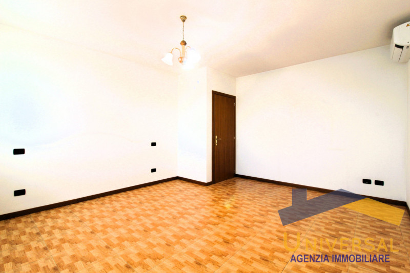 CAMPOSAMPIERO – Splendida villa singola, già predisposta per la divisione in due unità indipenden...