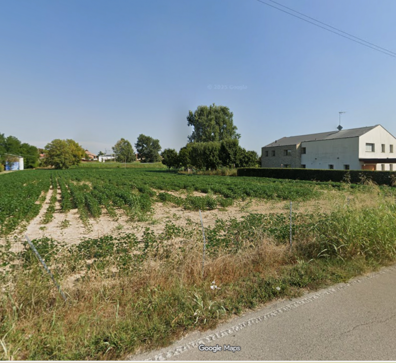 Sei alla ricerca del luogo perfetto per costruire la tua casa dei sogni? Non cercare oltre! Propo...