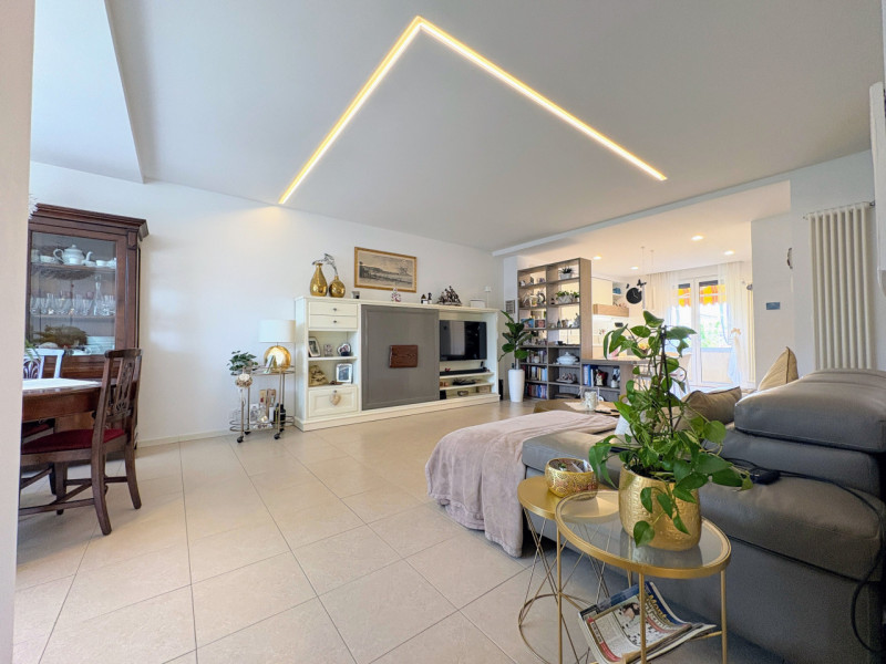 THIENE - villa a schiera ristrutturata con giardino € 298.000,00

08.05.2026 OPEN HOUSE DAY dalle...