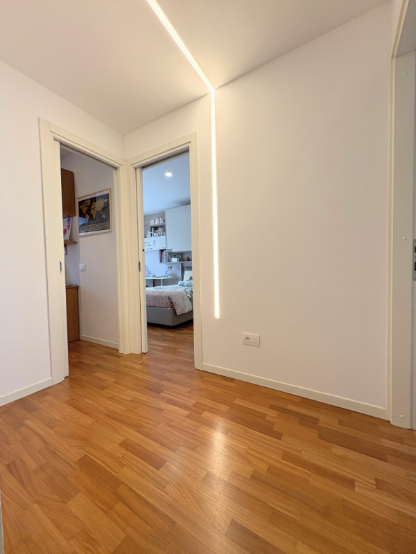 THIENE - villa a schiera ristrutturata con giardino € 298.000,00

08.05.2026 OPEN HOUSE DAY dalle...