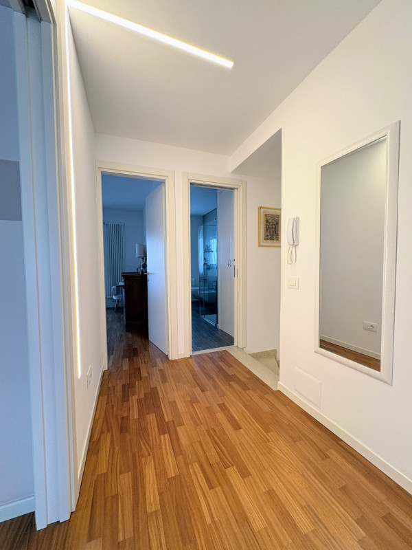 THIENE - villa a schiera ristrutturata con giardino € 298.000,00

08.05.2026 OPEN HOUSE DAY dalle...