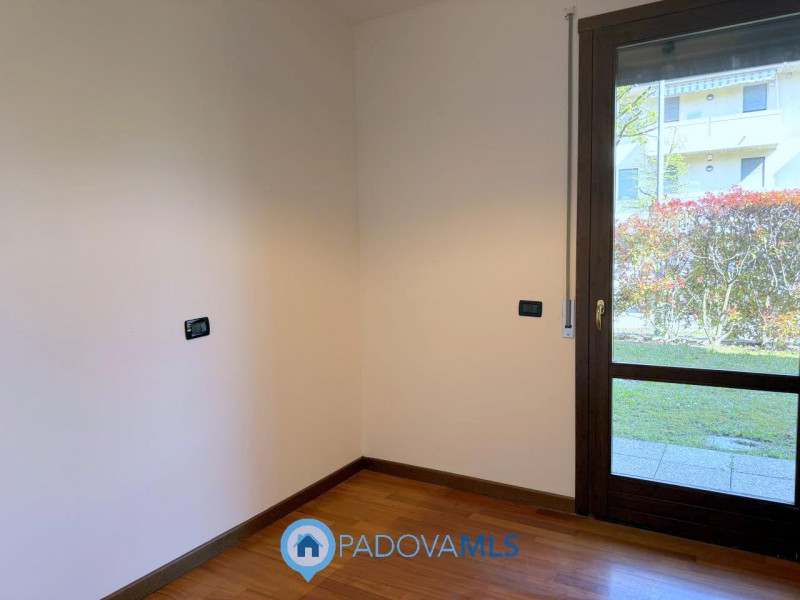 Immobile in esclusiva al Gruppo Padova MLS

Recente appartamento in ottime condizioni posta al pi...