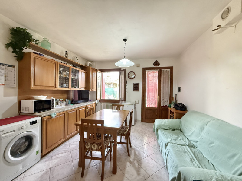 Ciao da Arcobaleno Immobiliare , fermati un attimo perché se stai cercando un'occasione sul merca...