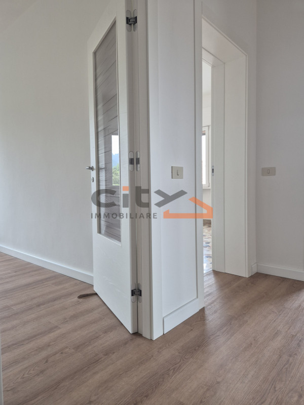 Bassano del Grappa a due passi dal centro - Proponiamo in locazione APPARTAMENTO BICAMERE disponi...