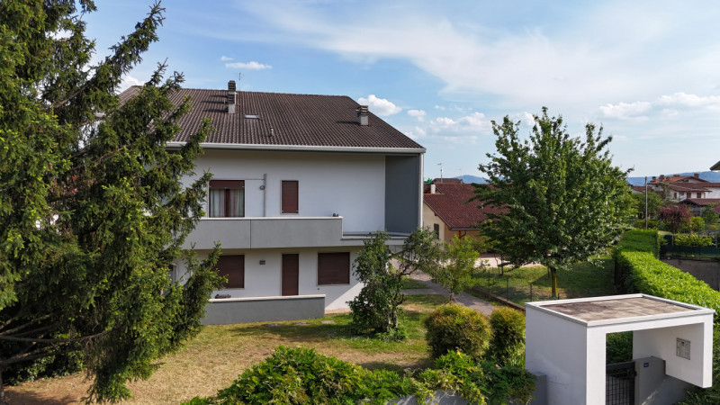 MARANO VICENTINO – bicamere ristrutturato con terrazzo abitabile. € 137.000

18.05.2026 OPEN HOUS...