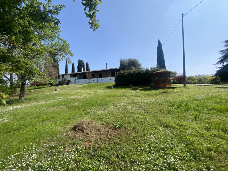 Villa unico piano - Piscina - Parco 5000 mq
Colline tra Vicenza e Arcugnano, villa singola dispos...