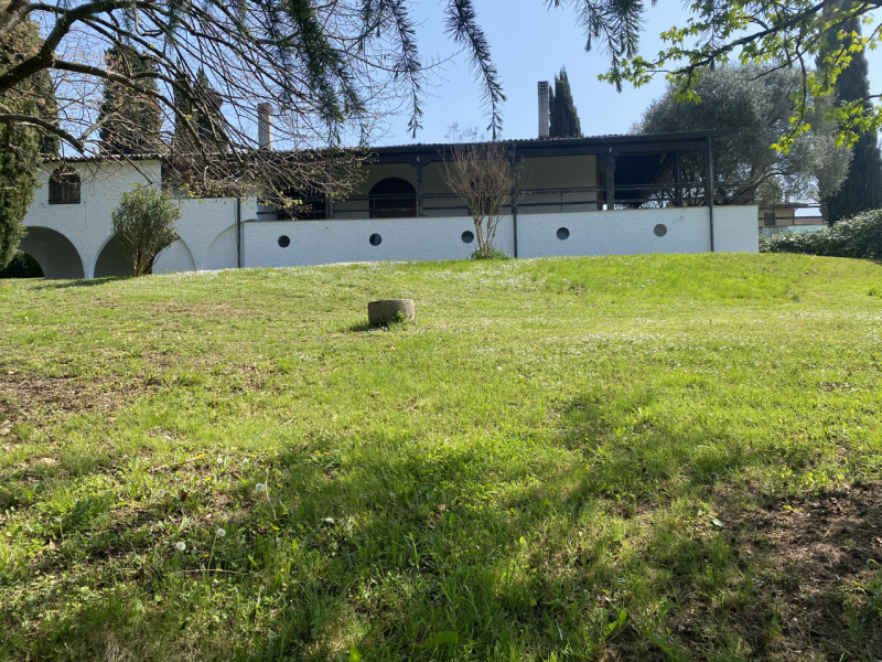 Villa unico piano - Piscina - Parco 5000 mq
Colline tra Vicenza e Arcugnano, villa singola dispos...