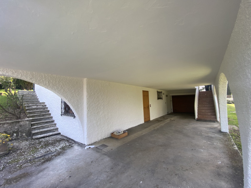 Villa unico piano - Piscina - Parco 5000 mq
Colline tra Vicenza e Arcugnano, villa singola dispos...