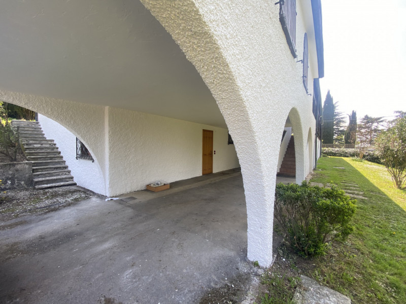 Villa unico piano - Piscina - Parco 5000 mq
Colline tra Vicenza e Arcugnano, villa singola dispos...