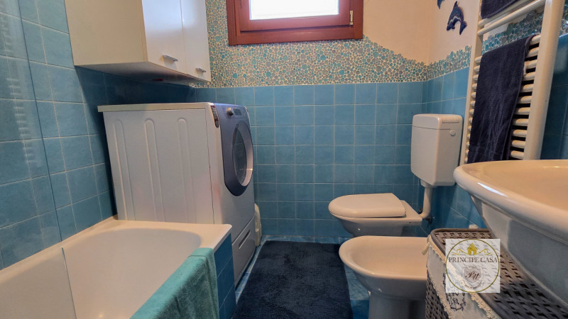 Rif. APE393 - Situato a pochi passi dal rinomato castello di Este, con vista sulla pineta e sul p...