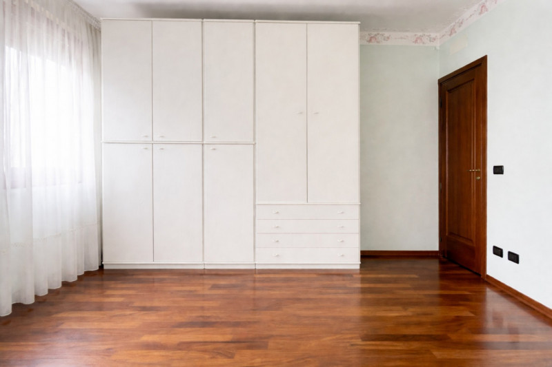 Abano Terme (PD):

Nel cuore di Abano Terme, proponiamo un affascinante appartamento trilocale si...