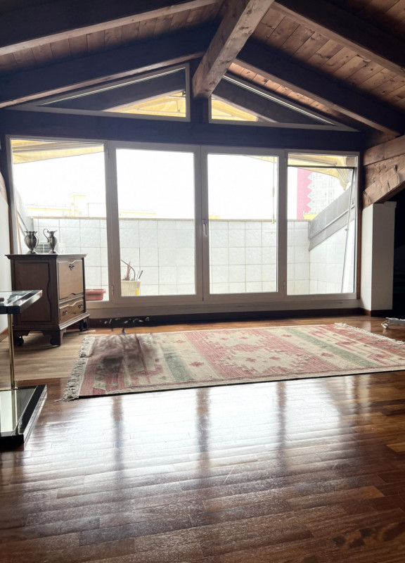 Abano Terme (PD):

Nel cuore di Abano Terme, proponiamo un affascinante appartamento trilocale si...