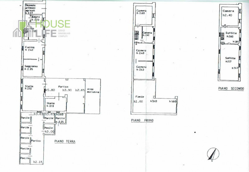 BREGANZE: SPLENDIDO CASALE di campagna circondato da vigneti da ristrutturare di c.a. 300 mq. Ott...