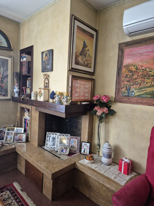 Nel cuore di Albignasego, comodo ai servizi del quartiere ed a pochi minuti dal capolinea della l...