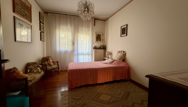 Nel cuore di Albignasego, comodo ai servizi del quartiere ed a pochi minuti dal capolinea della l...