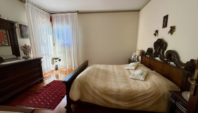 Nel cuore di Albignasego, comodo ai servizi del quartiere ed a pochi minuti dal capolinea della l...