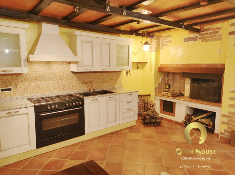 OPEN HOUSE by Franco Savegnago propone in vendita Appartamento al piano terra con Ingresso Indipe...