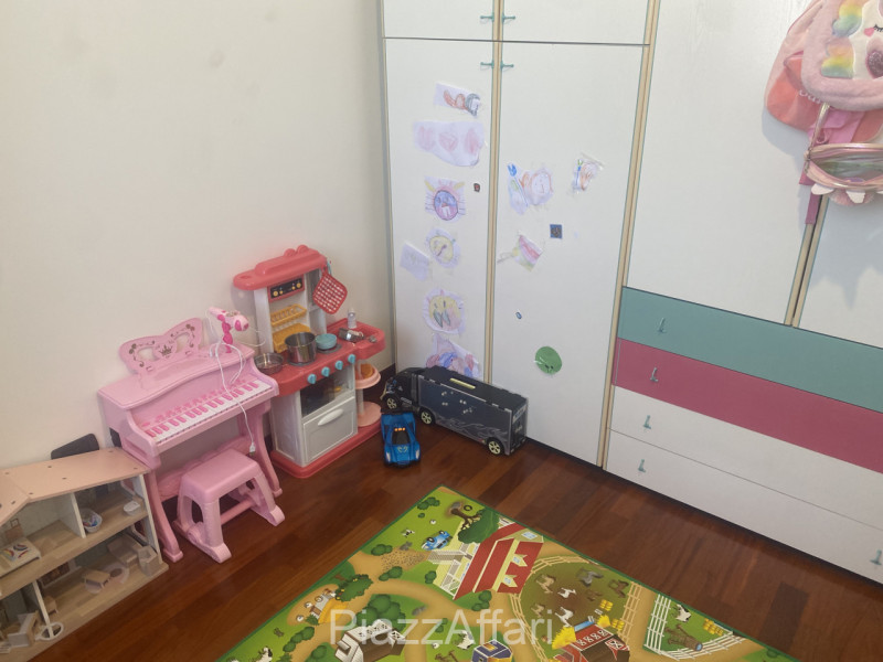 Proponiamo in vendita appartamento al 3° ed ultimo piano su palazzina di sole 6 unità.
Lo stesso ...