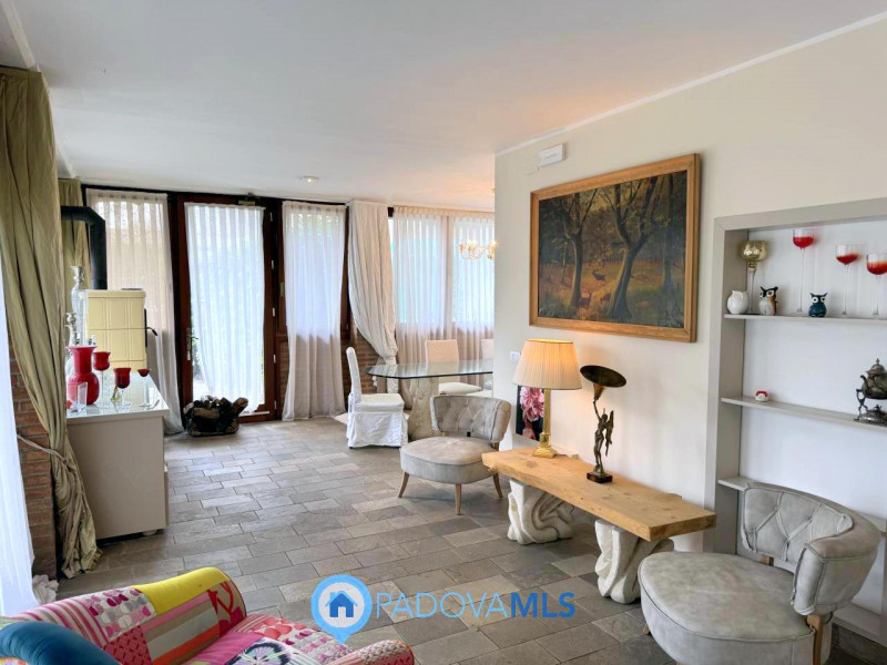 Immobile in esclusiva al Gruppo Padova MLS

Se amate la tranquillità e allo stesso tempo la vicin...