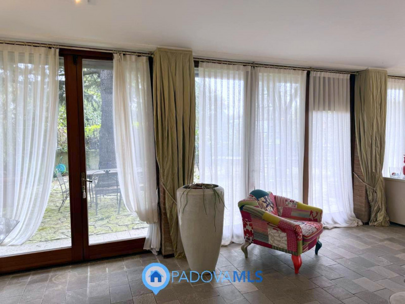 Immobile in esclusiva al Gruppo Padova MLS

Se amate la tranquillità e allo stesso tempo la vicin...