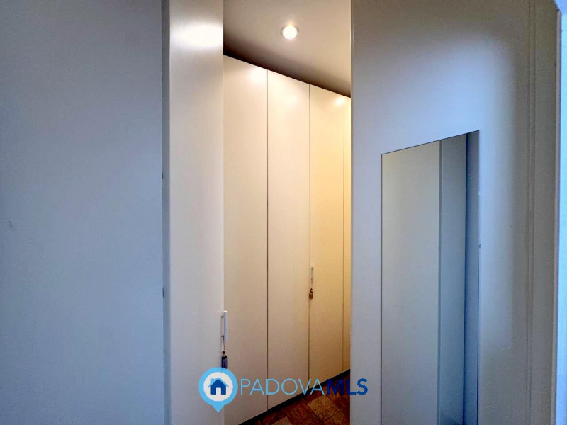 Immobile in esclusiva al Gruppo Padova MLS

Se amate la tranquillità e allo stesso tempo la vicin...