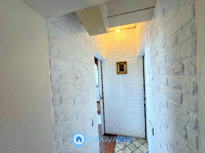 Immobile in esclusiva al Gruppo Padova MLS

Se amate la tranquillità e allo stesso tempo la vicin...