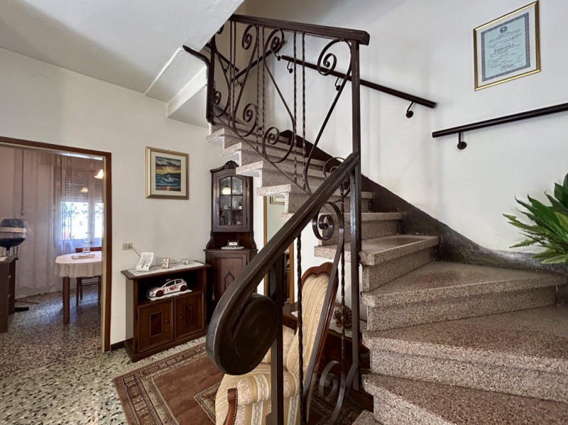 La casa giusta? Potrebbe essere questa! 
Proponiamo abitazione indipendente degli anni '60 a San ...