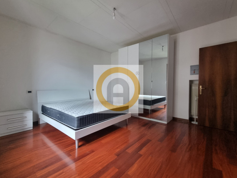 PER LA PROPOSTA DI AFFITTO: Inviare ESCLUSIVAMENTE una mail a locazioni@abitareoggi.it indicando:...