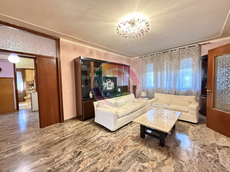 Ciao da Arcobaleno Immobiliare oggi ti vado a descrivere una soluzione assai ricercata!

Nel cuor...