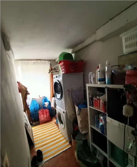 - ASTA IMMOBILIARE - PADOVA via ALTICHIERO, APPARTAMENTO al piano primo, composto da: ingresso, c...