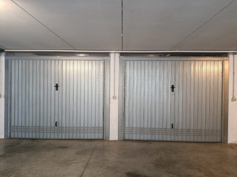 Scopri questo splendido appartamento trilocale situato nel cuore del quartiere Montà di Padova, u...