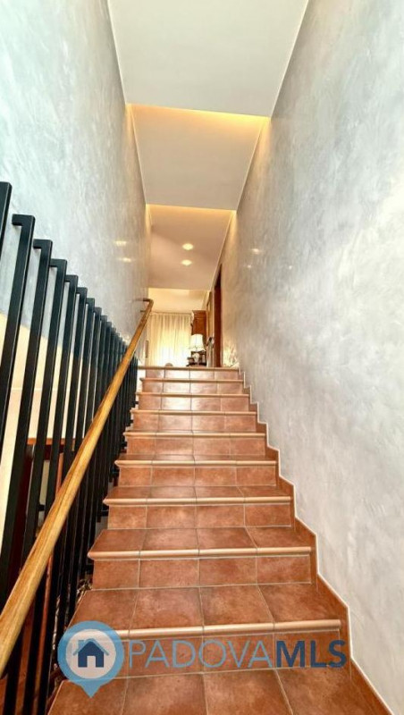 Immobile in esclusiva al Gruppo Padova MLS

SAN BELLINO - ARCELLA: In un contesto residenziale tr...