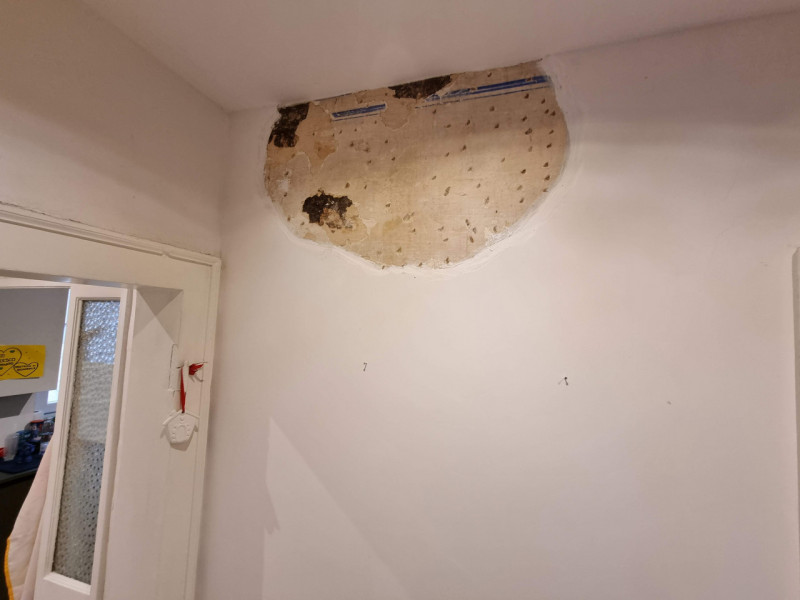 Padova, Via dei Savonarola, Centro Storico entro le mura. Proponiamo in Vendita interessante Appa...