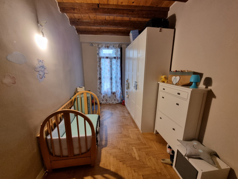 Padova, Via dei Savonarola, Centro Storico entro le mura. Proponiamo in Vendita interessante Appa...