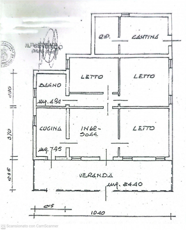 In vendita nel comune di Bagnoli di Sopra, proponiamo una casa singola terratetto immersa nella t...