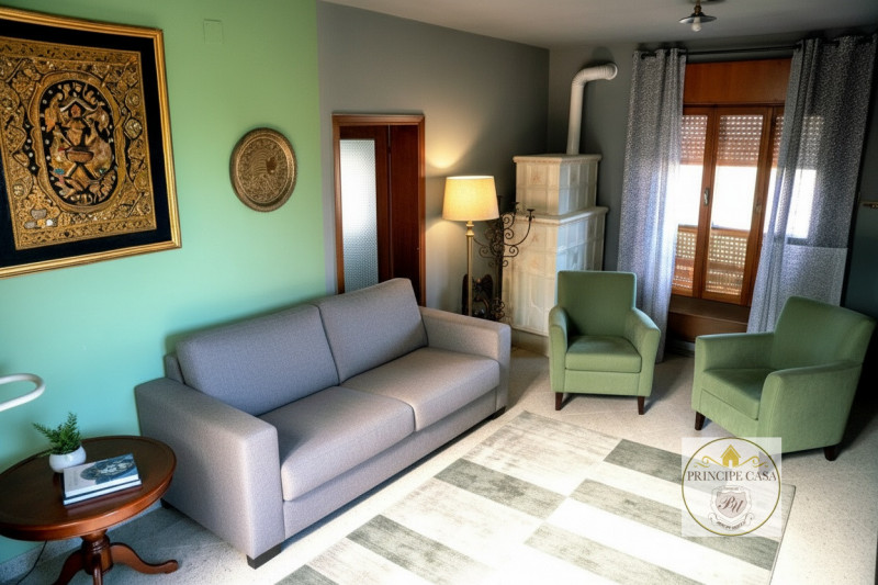 SE235 - Proponiamo in vendita casa singola terratetto disposta in due livelli immersa nella tranq...