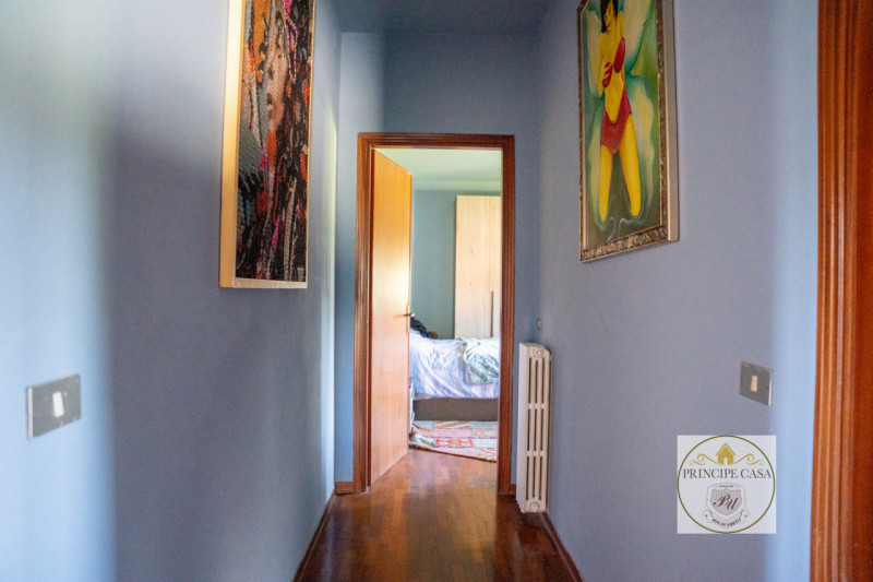 SE235 - Proponiamo in vendita casa singola terratetto disposta in due livelli immersa nella tranq...