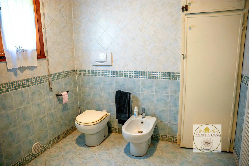 SE235 - Proponiamo in vendita casa singola terratetto disposta in due livelli immersa nella tranq...