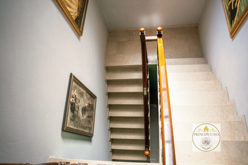 SE235 - Proponiamo in vendita casa singola terratetto disposta in due livelli immersa nella tranq...