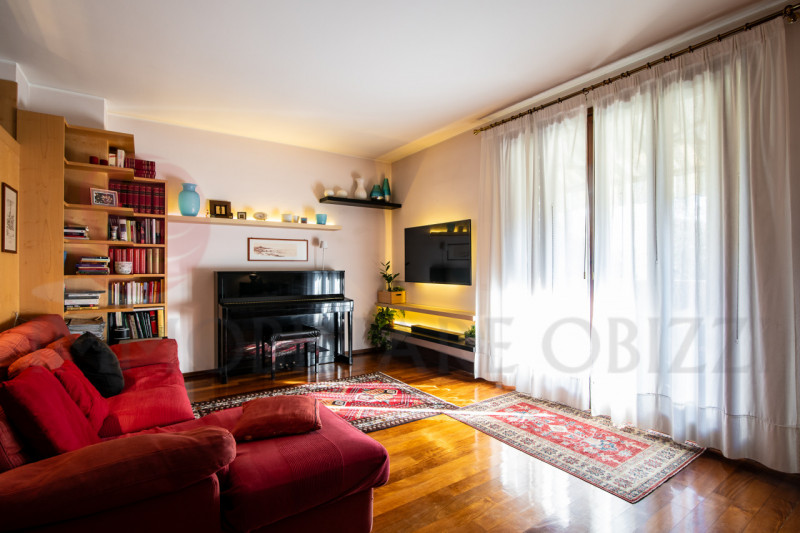 ALBIGNASEGO CENTRO: in esclusiva vendesi porzione di bifamiliare posizionata in un piccolo reside...