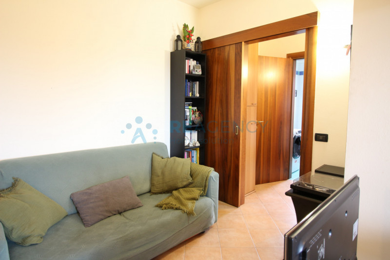 Schio – Zona Magrè

Stai cercando un appartamento a reddito?

Prezzo € 109.000

CHIAMACI ORA allo...